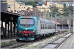 Regio nach Meran mit E464.040 fährt in Bozen/Bolzano ein.