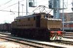 E 626 159 wartet auf den nchsten Einsatz auf der Brennerstrecke. Trento 06-1986