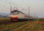 FS E632 017 hauls the R20375 Voghera-Piacenza, here near Stradella on the 11th of August in 2009 - The picture has been taken at 6.45 A.M.