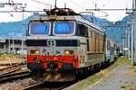 Am 19 Juni 2001 treft E 633 103 in Como San Giovanni ein.