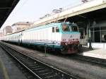E 633 101 im Bahnhof Domodossola am 2-7-2004