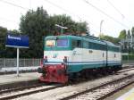 Die Baureihe E 645-367 stand am 22.August 2007 im Bahnhof Ravenna. Sie rangierte spter in den GBF und bernahm anschlieend einen Gterzug.