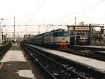 656 498 mit Expresszug Reggio di Calabria-Milano Stazione Centrale auf Bahnhof Milano Stazione Centrale am 15-1-2001. Bild und scan: Date Jan de Vries. 
