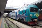 Treno 12 aus den FS-Baureihe ALe 506 in Milano Porta Garibaldi am 18.04.2010    