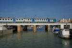 Ein FS TRENITALIA ALe 642 als TI 6471 Ravenna - Rimini auf der Brücke über den Fiume Uso in Bellaria an der Adria; 15.04.2015  