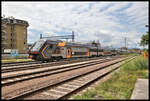 Am 30.5.2022 um 11.00 Uhr stand dieser moderne ETR 521-047 von Hitachi im Gleisvorfeld des Bahnhof Belluno in Norditalien.