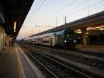 18.8.2014 20:32 FS ALe 426/506 als Regionalzug (R) nach Venezia Santa Lucia kurz vor der Abfahrt in Verona Porta Nuova.