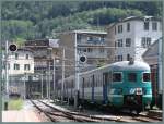 Der ALe 803 ist nicht mehr das modernste und bequemste Gefhrt, das TrenItalia zu bieten hat und wurde deshalb vermutlich auf diese Nebenlinie abgeschoben. Tirano (08.05.2007)