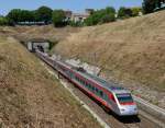 Die ab 2005 aus der FS Baureihe ETR 480 entstandenen ETR 485 (Politensione) bestehen in der Regel aus 9 Waggons und sind für Fahrten mit bis zu 250 km/h zugelassen.