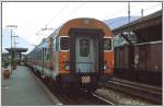 Lange Zeit verkehrten diese sehr langen Regionalzge zwischen Milano und Tirano. Im Bild der Steuerwagen im Bahnhof Sondrio.
(Archiv 06/83)

