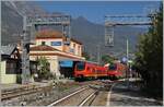Mit dem FS Trenitalia BTR 813 (Flirt 3) durchs Aostatal: In Chatillon Saint Vincent konnte ich gleich zwei BTR 813 fotografieren: In Chatillon Saint Vincent kreuzen sich die beiden bimodulare FS Trenitalia BUM BTR 813 004 von Aosta nach Torino als RV VdA 2730 und und der BUM BTR 813 001 der Gegenrichtung als RV VdA 2729 von Torino nach Aosta unterwegs ist. 

11. Oktober 2023
