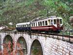 Triebwagen A 1 mit Buffetwagen als Sonderzug (9. September 1989). Die meterspurige FGC fhrt von Genua 25 km weit ins gebirgige Hinterland nach Casella.