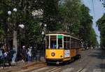 Tw.1835 als Linie 1 am Corso Sempione an der Haltestelle Arco della Pace. (19.04.2026)