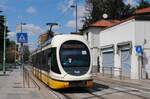 Sirio 7127 der Linie 31 im Vorort Cinisello in der Via Giovanni Frova kurz vor der Haltestelle Villa Ghirlanda. (22.04.2026)