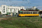 Triebwagen 1688 an der Station Ospedale  (Spital) am Ende der Wendeschleife der Line 5. Am 2. September 2026. 