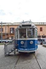 Tram 404 der Römer Straßenbahn, ausgestellt im Bahnmuseum Roma Porta San Paolo, aufgenommen am 21.05.2018.