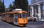 Rom Tw 7011 an der Porta Maggiore, 28.08.2001.