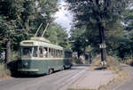 Roma / Rom ATAC Linea tranviaria / SL ED (TAS 7079) Celio am 23. August 1970. - Zwischen der Piazza del Colosseo und der Piazza di Porta Capena / dem Circo Massimo fuhren damals die Straßenbahnlinien ED, 5, 11 und 13 über einen Teil des Celio, des antiken Caelius Mons, eines der sieben klassischen römischen Hügel. Heute fährt hier die SL 3. - Scan eines Farbnegativs. Film: Kodak Kodacolor X. 