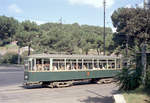 Roma / Rom ATAC Linea tranviaria / SL 13 (MRS 2201) Via di San Gregorio / Piazza di Porta Capena / Via dei Cerchi / Circo Massimo am 23. August 1970. - Hinter der Straßenbahn sieht man einen kleinen Teil des palatinischen Hügels, des antiken Palatinus Mons. - Scan eines Farbnegativs. Film: Kodak Kodacolor X.