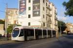 Italien / Sardinien / Straßenbahn Sassari / Stadtbahn Sassari: AnsaldoBreda Sirio mit der Wagennummer SS02, aufgenommen im Juni 2014 am Piazza Santa Maria, in der Nähe der Haltestelle  Porta