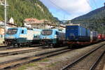 Zugverkehr am Bahnhof Brenner/Brennero. EU43 005 & EU43 006 warten mit ihren Güterzügen auf die Ausfahrt Richtung Süden. Aufgenommen am 22.09.2014
