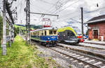 Alt trifft neu im Bahnhof Abfaltersbach    LINKS: 4042.01 der NBiK als SR auf der Fahrt von Sillian nach Lienz.