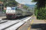 E 444 034 am 9.7.2012 bei der Einfahrt in den Bahnhof Andora