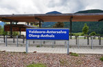 Bahnhofssschild vom Bahnhof Valdaora-Anterselva/Olang-Antholz, am 19.6.2016