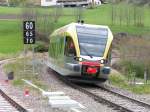 Vinschgerbahn,Aufnahme des regulren Fahrbetriebes am 05.05.05 nachmittags (14.20h ab Mals)hier eine Garnitur von Meran kommend,bei der Einfahrt in Mals/Malles