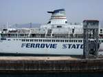 Die FS betreibt nicht nur Z�ge, sondern auch F�hren zwischen Reggio Calabria und Messina auf Sizilien. (05.08.2002)