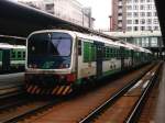 EB750-19, EB950-24, EB950-25, EA850-13 der Ferrovie Lombarde (FL) mit Regionalzug Saronno-Milano Nord auf Bahnhof Milano Stazione Ferrovie Nord am 14-1-2001.