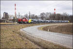 GKB DH 1700.1 mit einem Alstom Coradia  Stream in der Anschlussbahn Mellach am 6. Februar 2026.