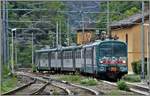 R4972 mit Ale 582-060 fährt in Chiavenna ein.