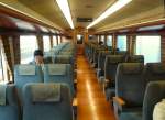 KIHA 185: Blick ins Innere des Wagens KIHA 185-10, der heute auf der Südinsel Japans der JR Kyûshû gehört. 29.November 2010. 