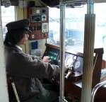 Die Kish-Bahn (Bahn der Provinz Kii):　Blick in den Fhrerstand des Schienenbusses.