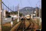 Nishitetsu-Konzern, Kaizuka-Linie (1067mm-Spur): Zug 619/669 in Fukuma. Von diesem ruhigen Landbahnhof ist heute nichts mehr zu sehen; die Bahn ist längst Vergangenheit. 16.März 2007. 