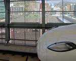 Hochmodern ist die Bahnhofsanlage des West-Kyûshû Shinkansen, hier die Endstation Nagasaki.