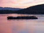 Der AquaTrain ist eine von der CN betriebene Eisenbahnfhre die zwischen Prince Rupert, British Columbia und Whittier, Alaska pendelt. Diese Verbindung ist etwa 1500 km lang und es knnen bis zu 50 Waggons transportiert werden. Fotografiert am 15.08.2013 nrdlich von Ketchikan.