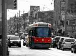 Straenbahn Toronto in der Dundas St.