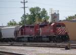 Gefhrt von SD 40-2 #6050+6072 hat dieser Gterzug der CP gleich den Rangierbahnhof Bensenville bei Chicago erreicht.