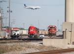 Der Rangierbahnhof Bensenville/IL der CP liegt in unmittelbarer Nhe zum Flughafen O'Hare. GP 38-2 der CP und der SOO. Aufnahme 13.6.2012