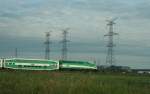 GO-Transit mit MP40-3C 608 auf dem Weg von Milton nach Toronto am Morgen des 11.8.2009 bei Milton.