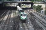 GO Transit 602 am 25.06.10 in Vancouver, dank G8/G20 Gipfel waren leider keine weiteren Bilder mglich, es fuhr nmlich zur Station fast nichts.