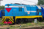 CKD BE-2023 Diesellok ist mit Rangierarbeiten von Wagen im Bahnhof Almaty 2 am 5 Juni 2026 besch�ftigt.
