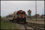 2620-005 fährt am 21.05.2017 um 12.19 Uhr mit dem TL 4102 aus Hani l Elezit in den Bahnhof Fuhse Kosove ein.