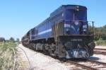 Diesllok 2062 655 wartet im Bahnhof Bibinje auf Ausfahrt Richtung Knin. In Bibinje wird der gesamte Gterverkehr fr den Hafen Zadar abgewickelt.
Juni 2005