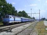 HZ 1141 109 mit Schnellzug B 391 Sarajevo-Ploče, Aufnahme am 09.08.2007 in Bahnhof Metković 