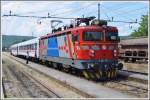 ICN520 Ersatzzug mit 1141 311 von Split nach Zagreb in Ogulin. (03.07.2013)
