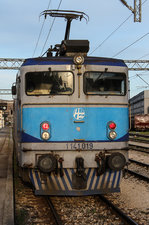 1 141-019 im Bahnhof von Rijeka.