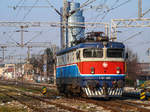 Am Morgen des 20.03.2015. wartet im Vorfeld des Zagreber Hauptbahnhofs 1141 386 darauf, den Schnellzug 397 von Zagreb nach Sarajevo zu übernehmen. Dieser wurde kurz vor dem diesjährigen Fahrplanwechsel unerwartet eingestellt, sodass nunmehr keine einzige internationale Verbindung nach Bosnien-Herzegowina existiert.